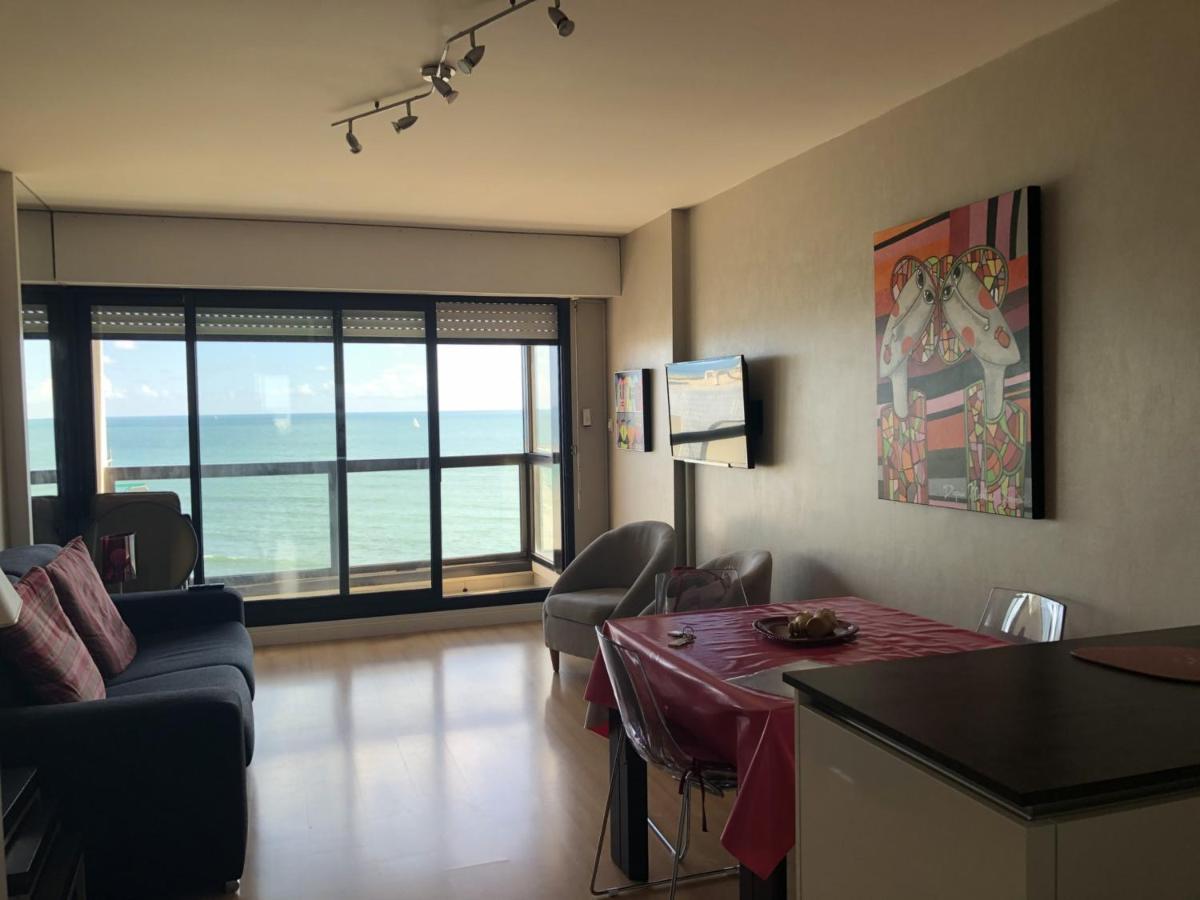 Appartement T2 Refait A Neuf Avec Balcon Face Mer Et Ascenseur, Au Coeur Des Sables-D'Olonne - Fr-1-485-70 Les Sables-d'Olonne Ngoại thất bức ảnh